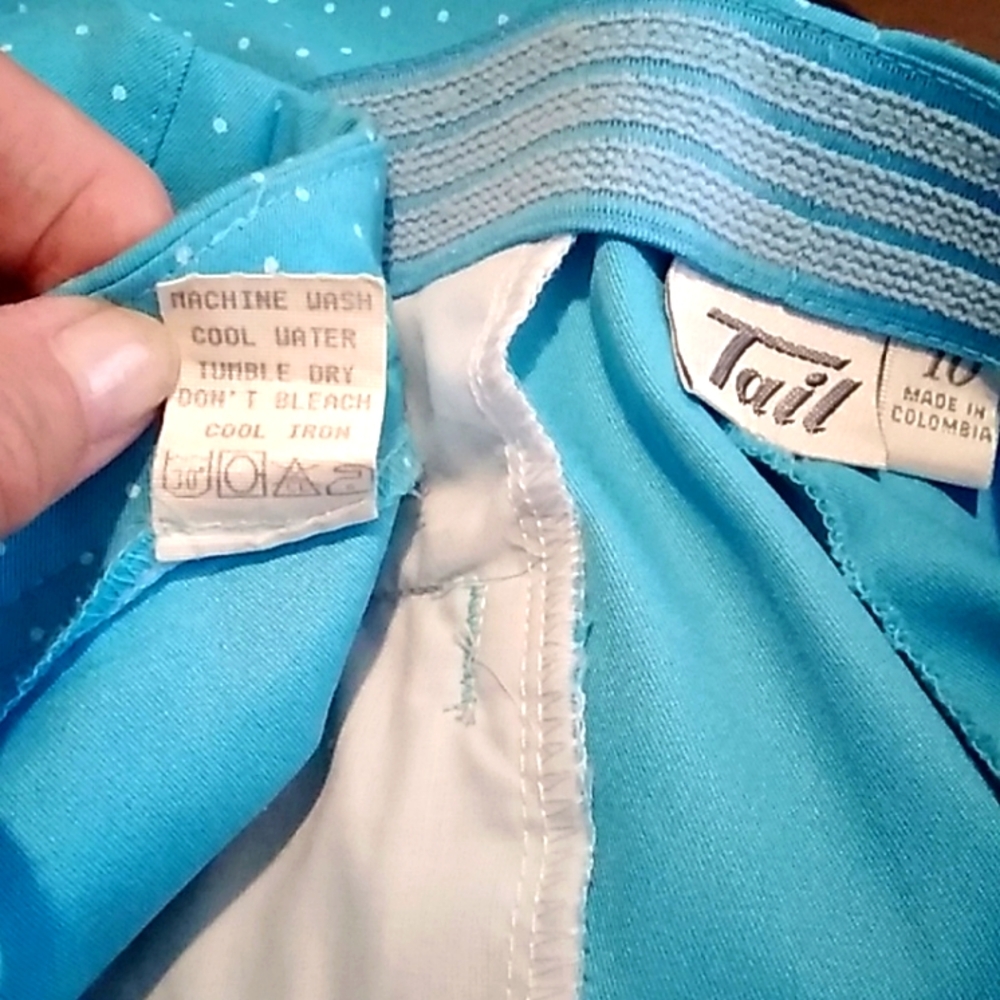 Tail Capri Sz 10 - image 5